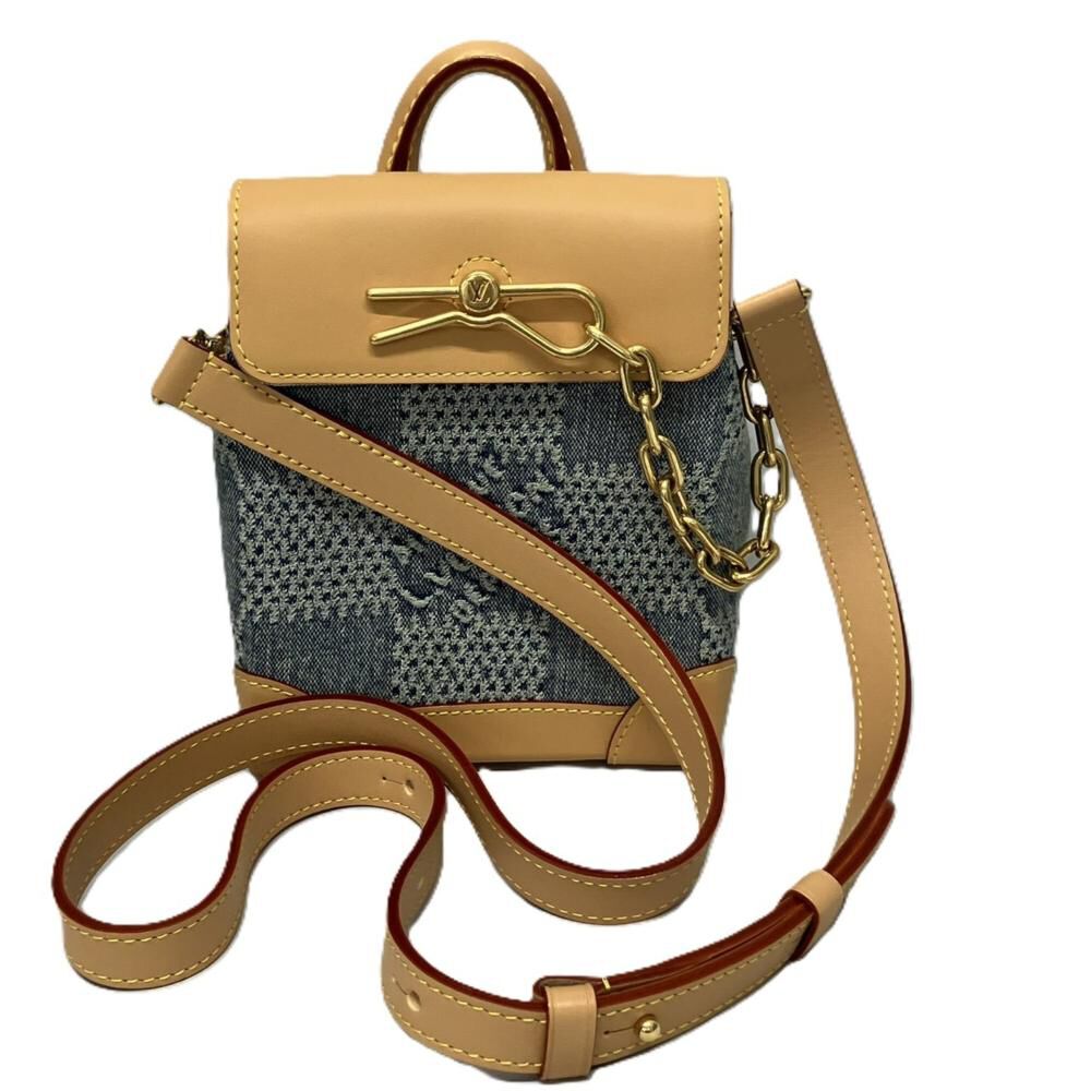 Louis Vuitton Shoulder Bags