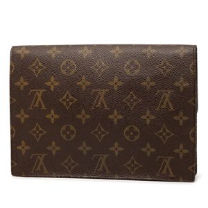 Louis Vuitton Clutch