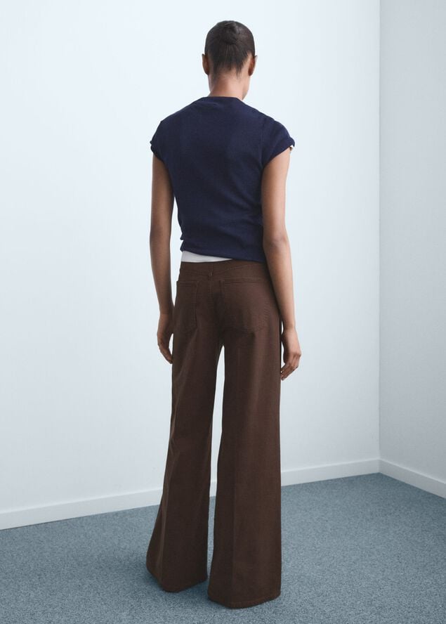 High-waisted wide-leg jeans