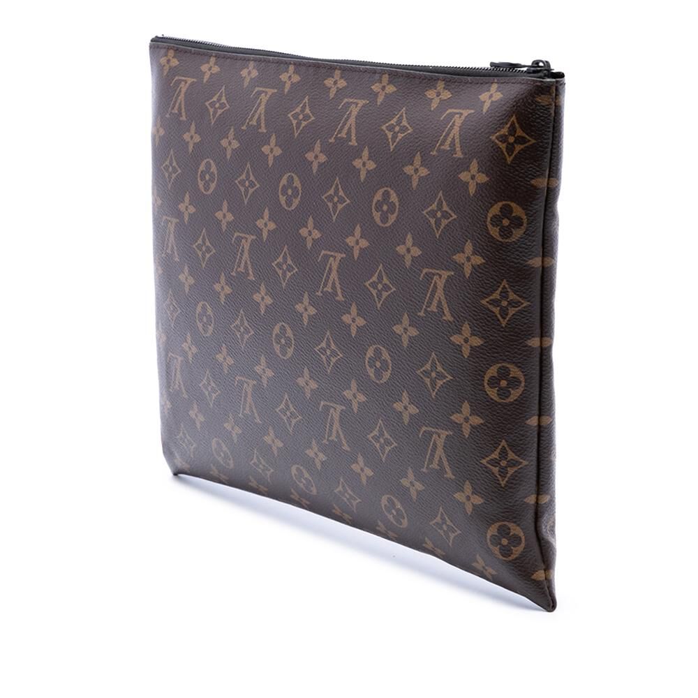 Louis Vuitton Clutch