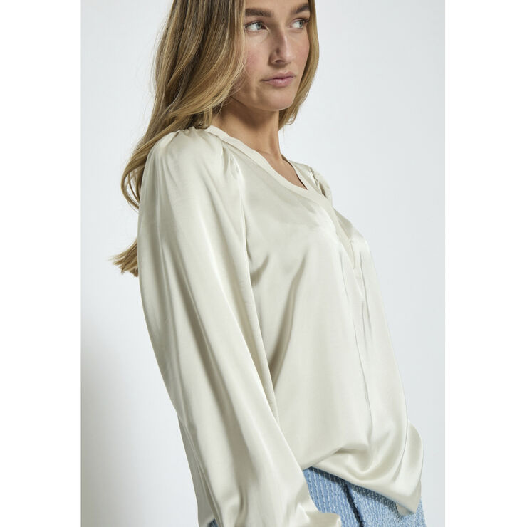 Selva V-Neck Blouse