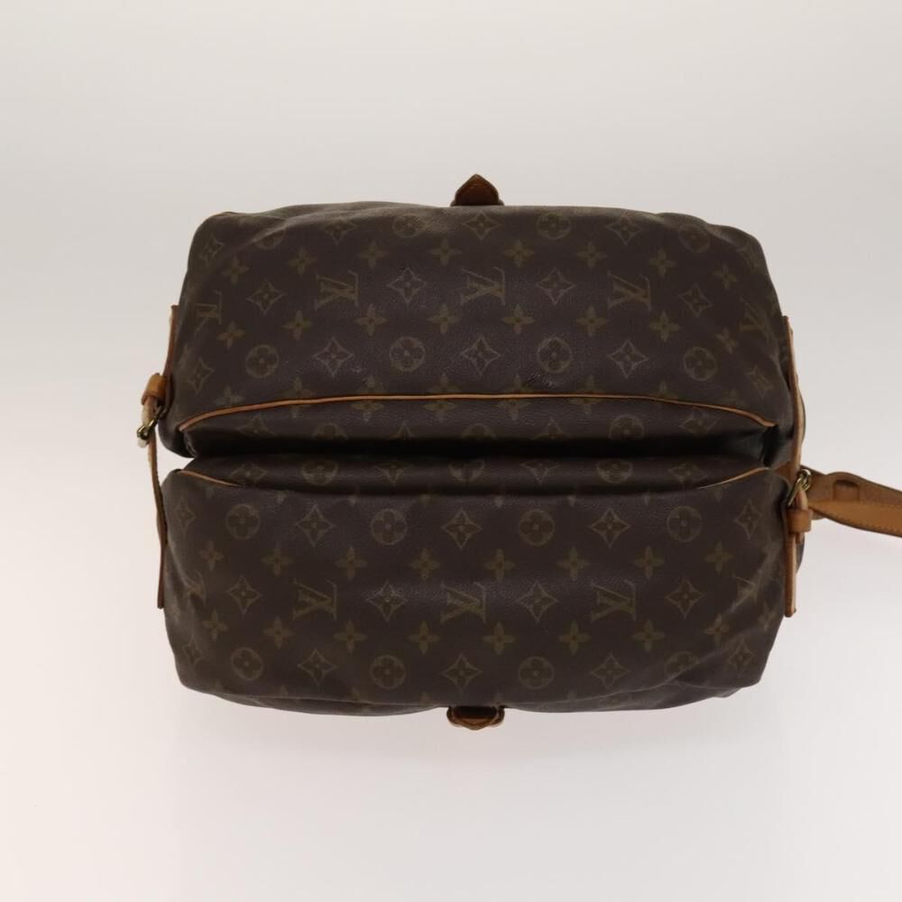 Louis Vuitton Saumur