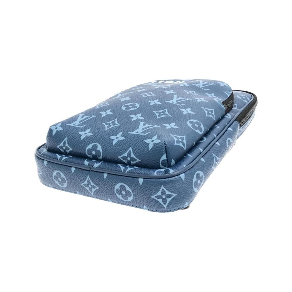 Louis Vuitton Shoulder Bags