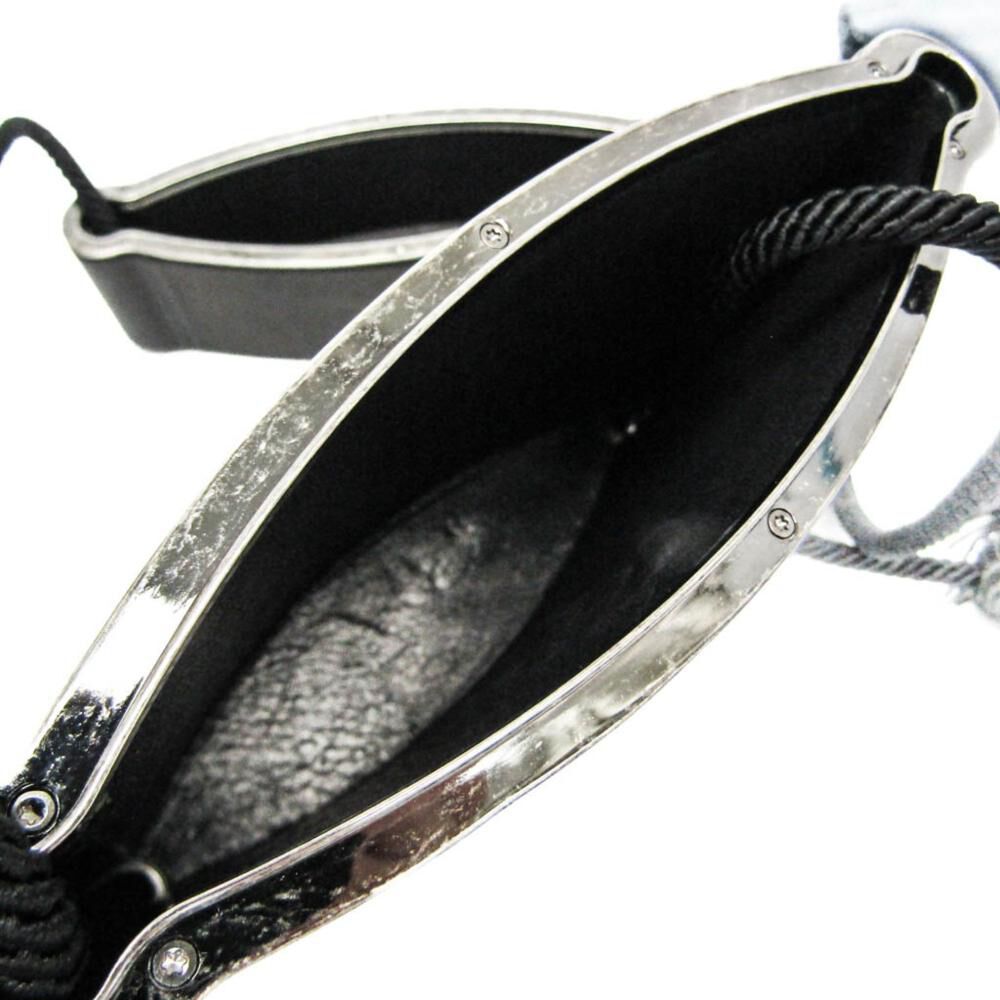 Yves Saint Laurent Shoulder Bag