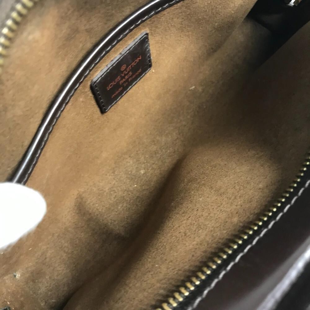 Louis Vuitton Clutch