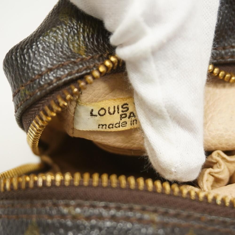Louis Vuitton Pouch