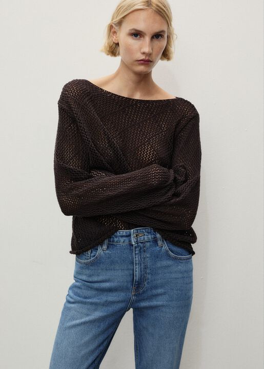JEANS. -- NEWMOM