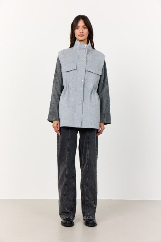 LR-OWA 30 Vest Lys gr&aring;