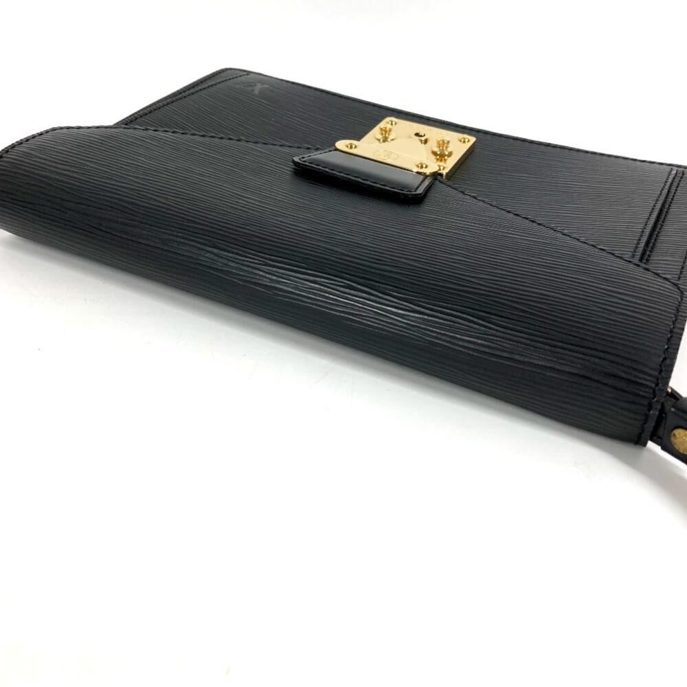 Louis Vuitton Clutch