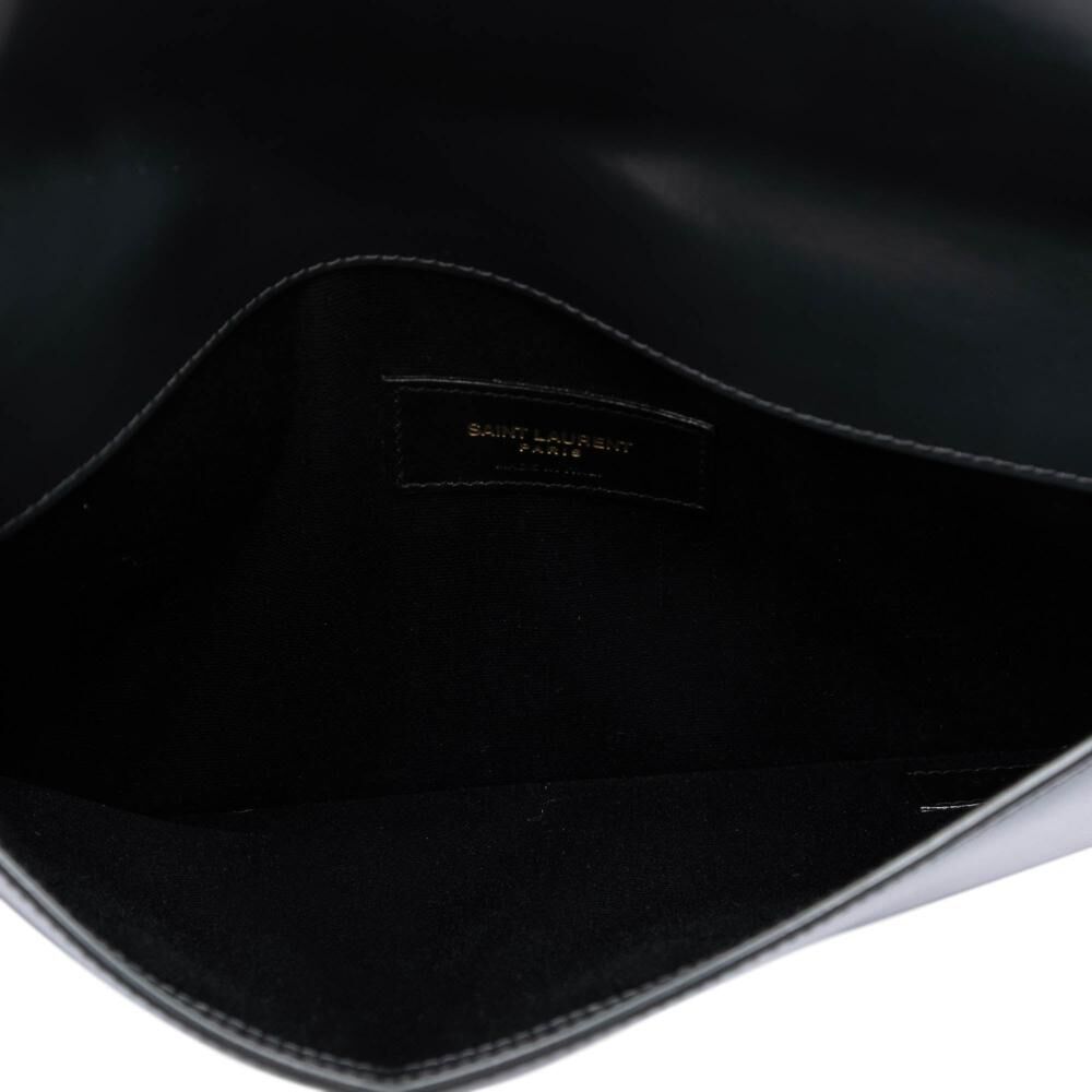 Yves Saint Laurent Clutch