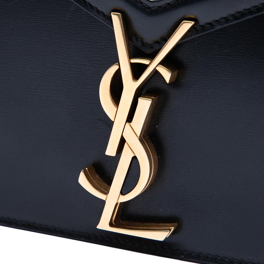 Yves Saint Laurent Shoulder Bag
