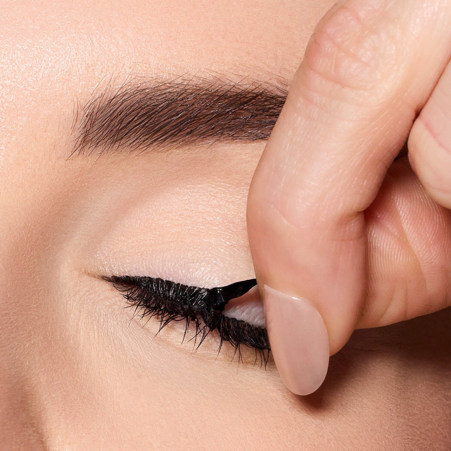 tartelette Tubing Peel-Off Liquid Eyeliner - Flydende eyeliner