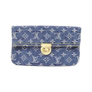 Louis Vuitton Clutch