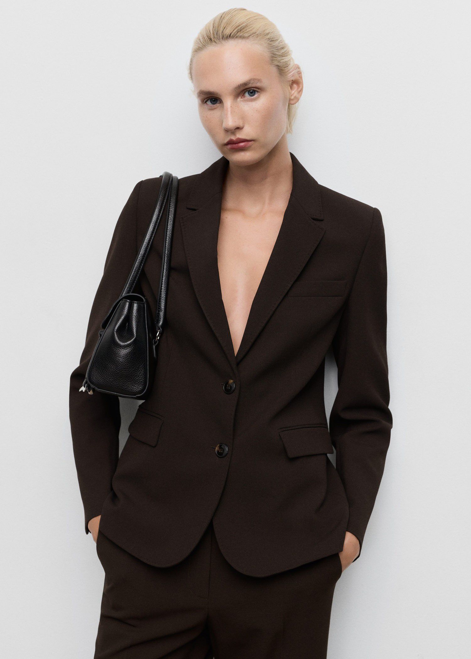 Straight-fit suit jacket