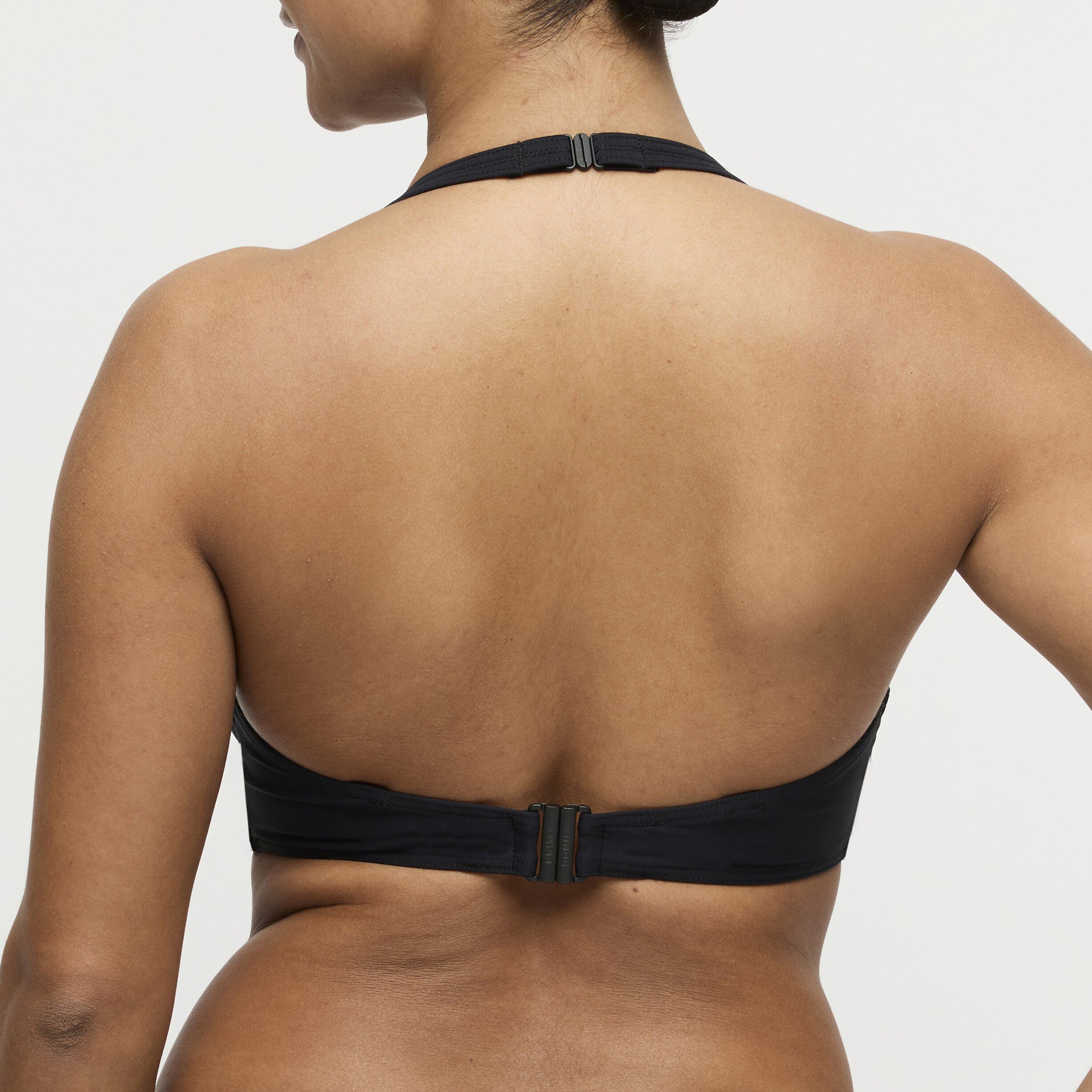 Uvita bikinitop med dyb udsk&aelig;ring og vattering