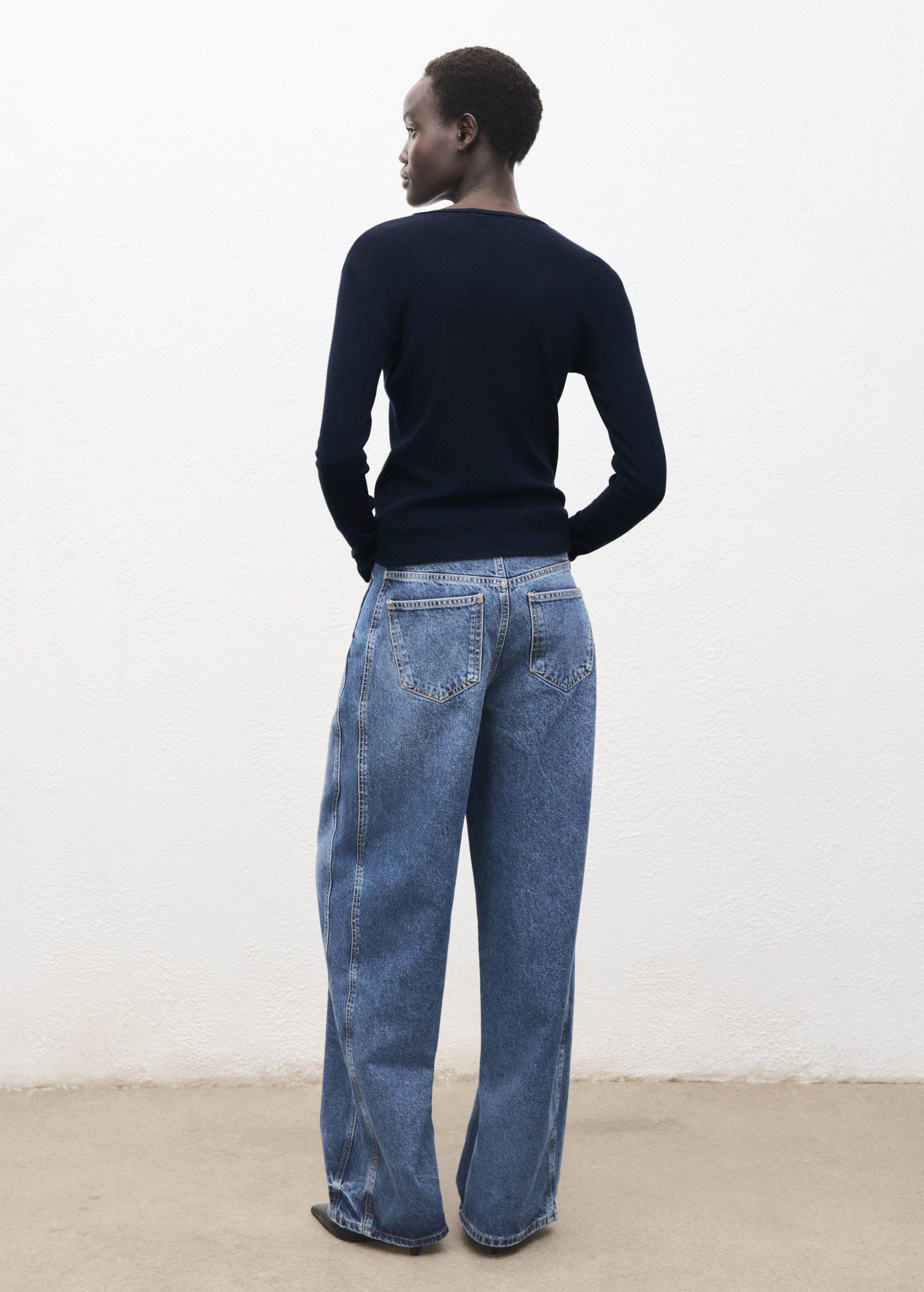 Ribbed long-sleeved t-shirt