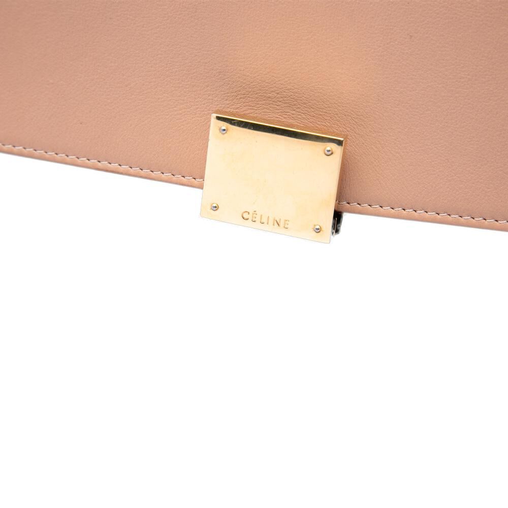 C&eacute;line Trapeze