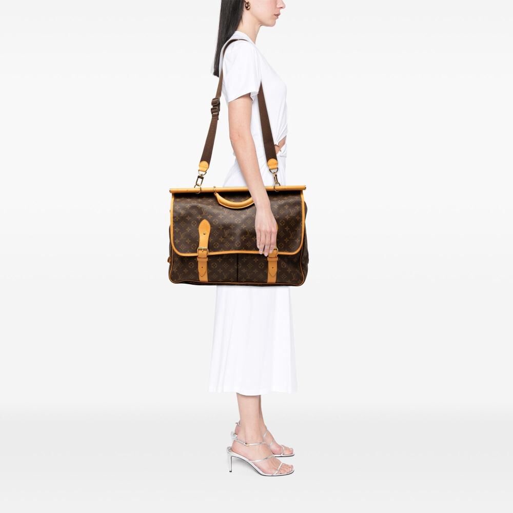 Louis Vuitton Sac Chasse