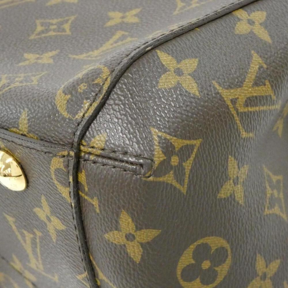 Louis Vuitton Montaigne