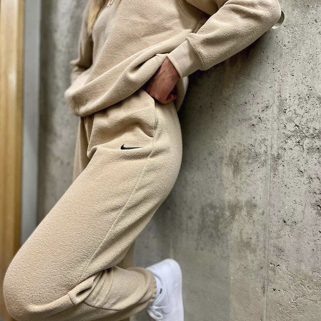 sportswear essentials pants