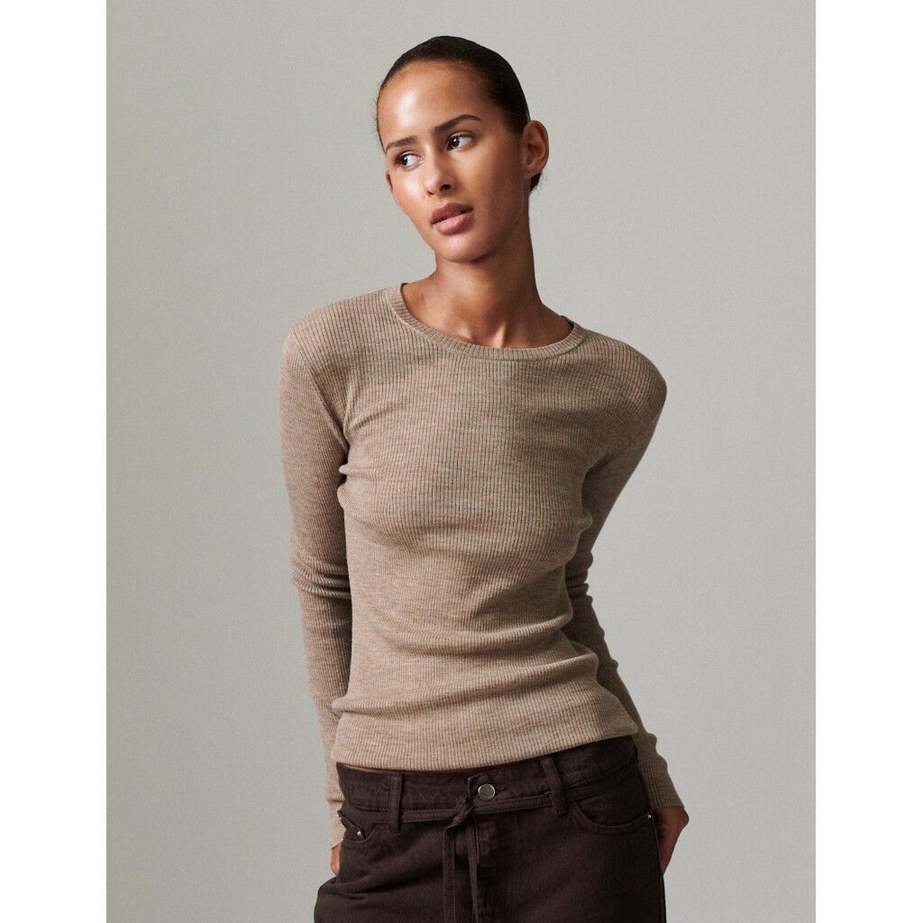 Mariana - Daily Elements