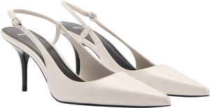 Pointed toe heel shoes