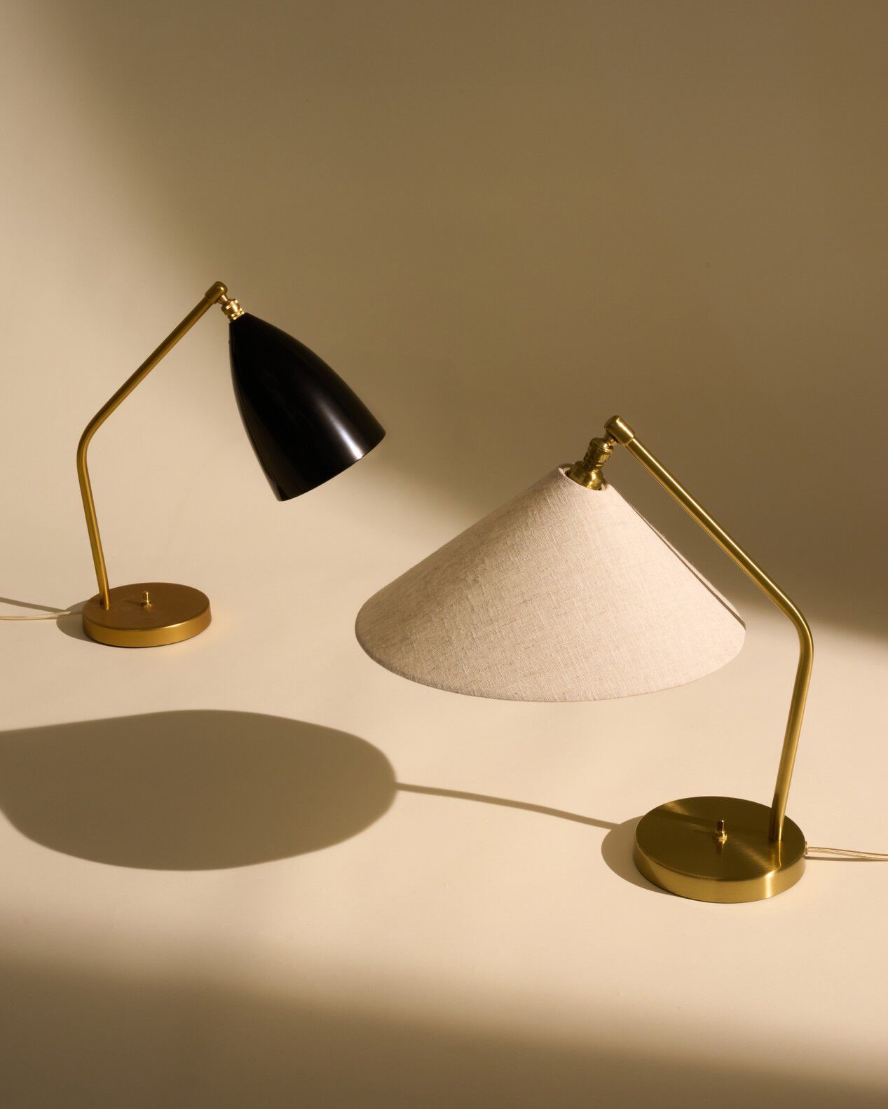 Gr&auml;shoppa Table Lamp, Fabric Shade, EU Base: Shiny Brass, Sh