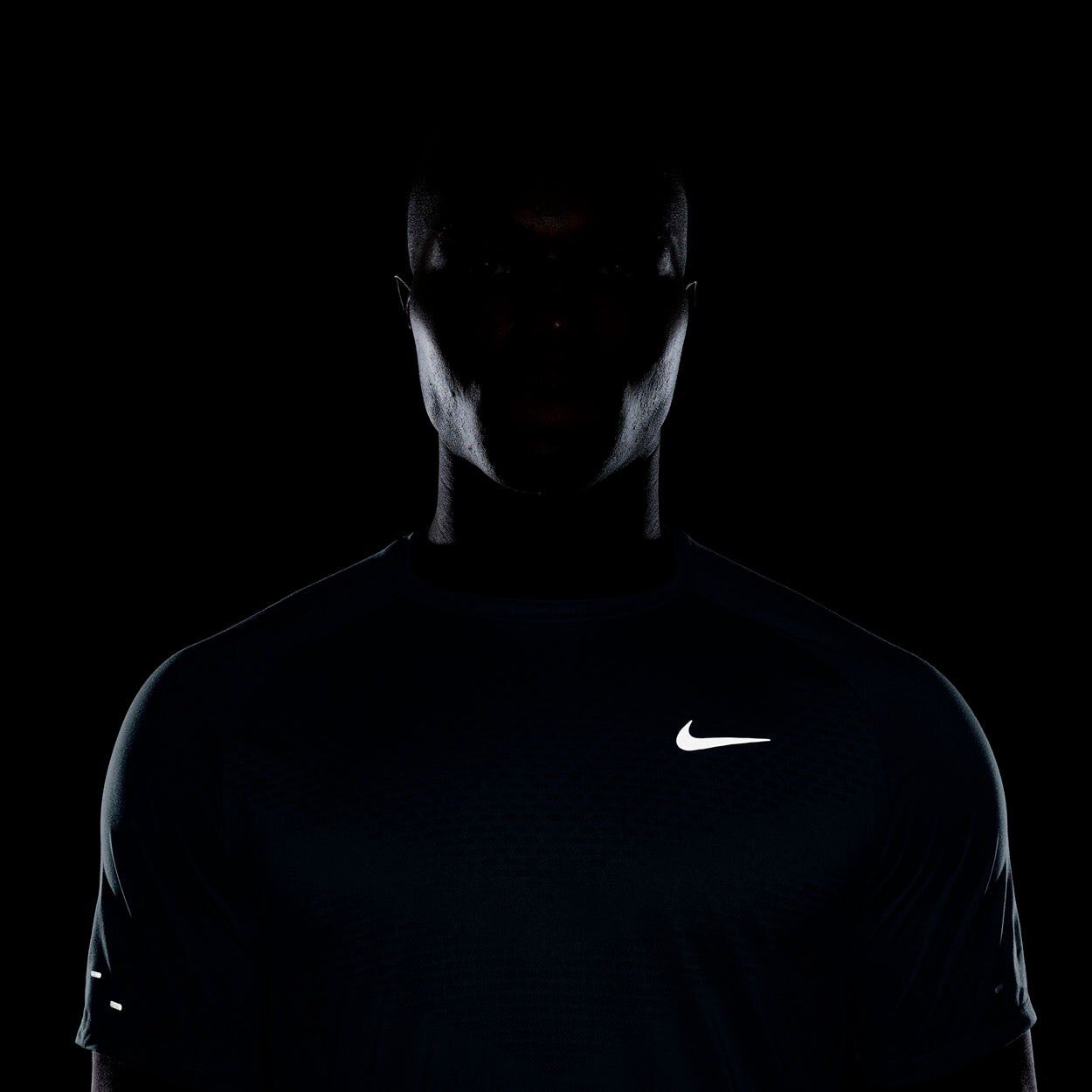 Stride Dri-Fit L&oslash;be T-shirt