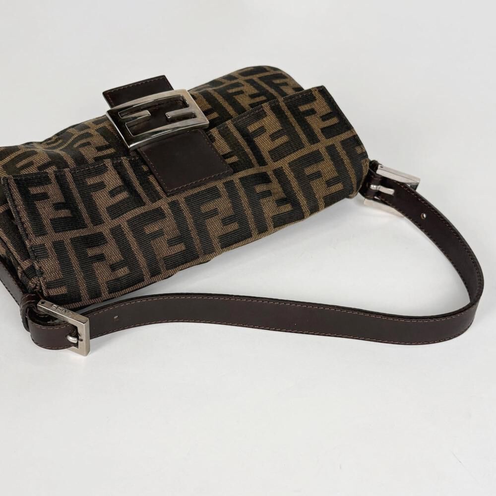 Fendi Baguette