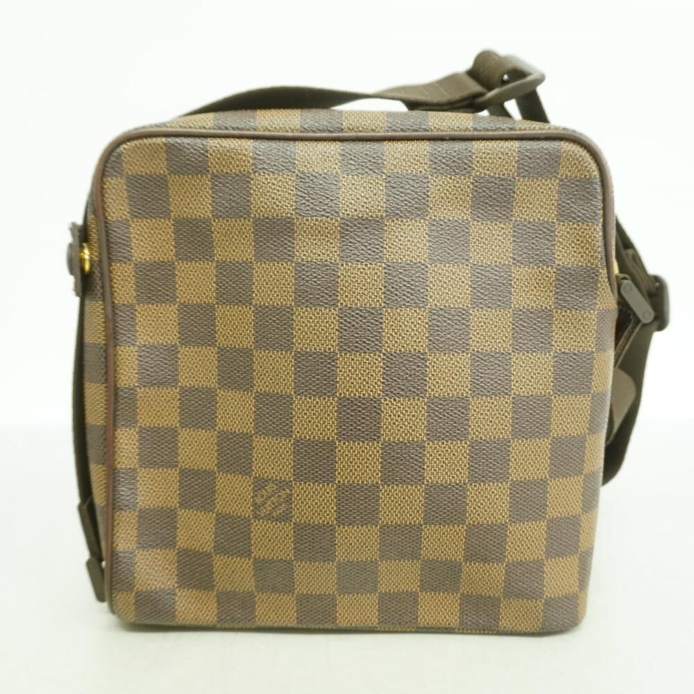 Louis Vuitton Shoulder Bags