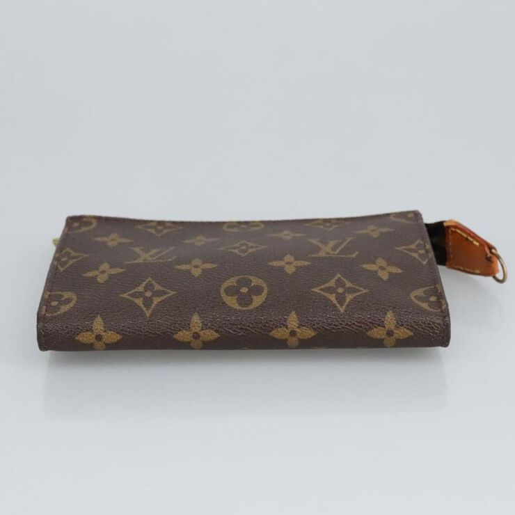 Louis Vuitton Pouch