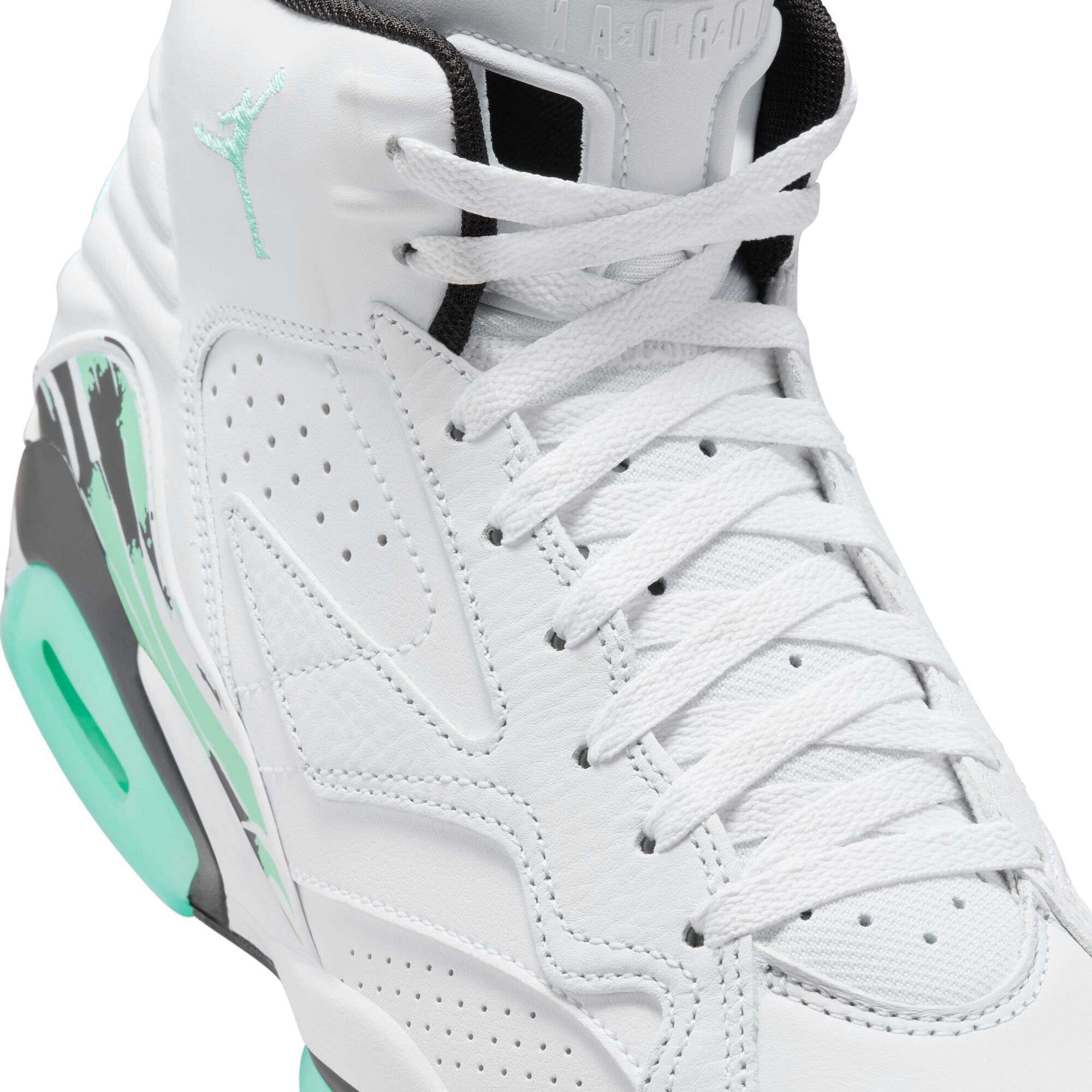 Jumpman MVP Sneakers
