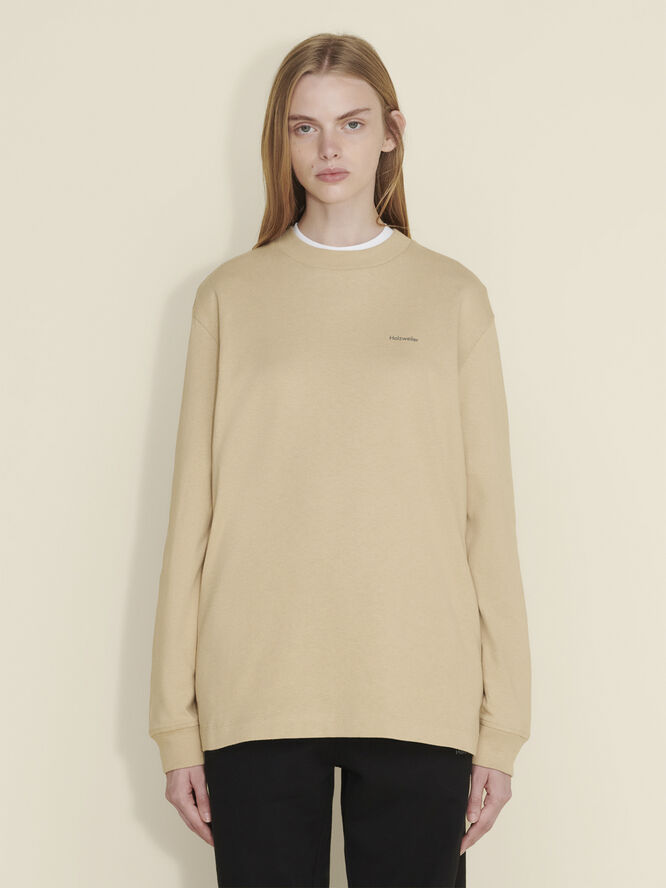 W. Relaxed Long Sleeve
