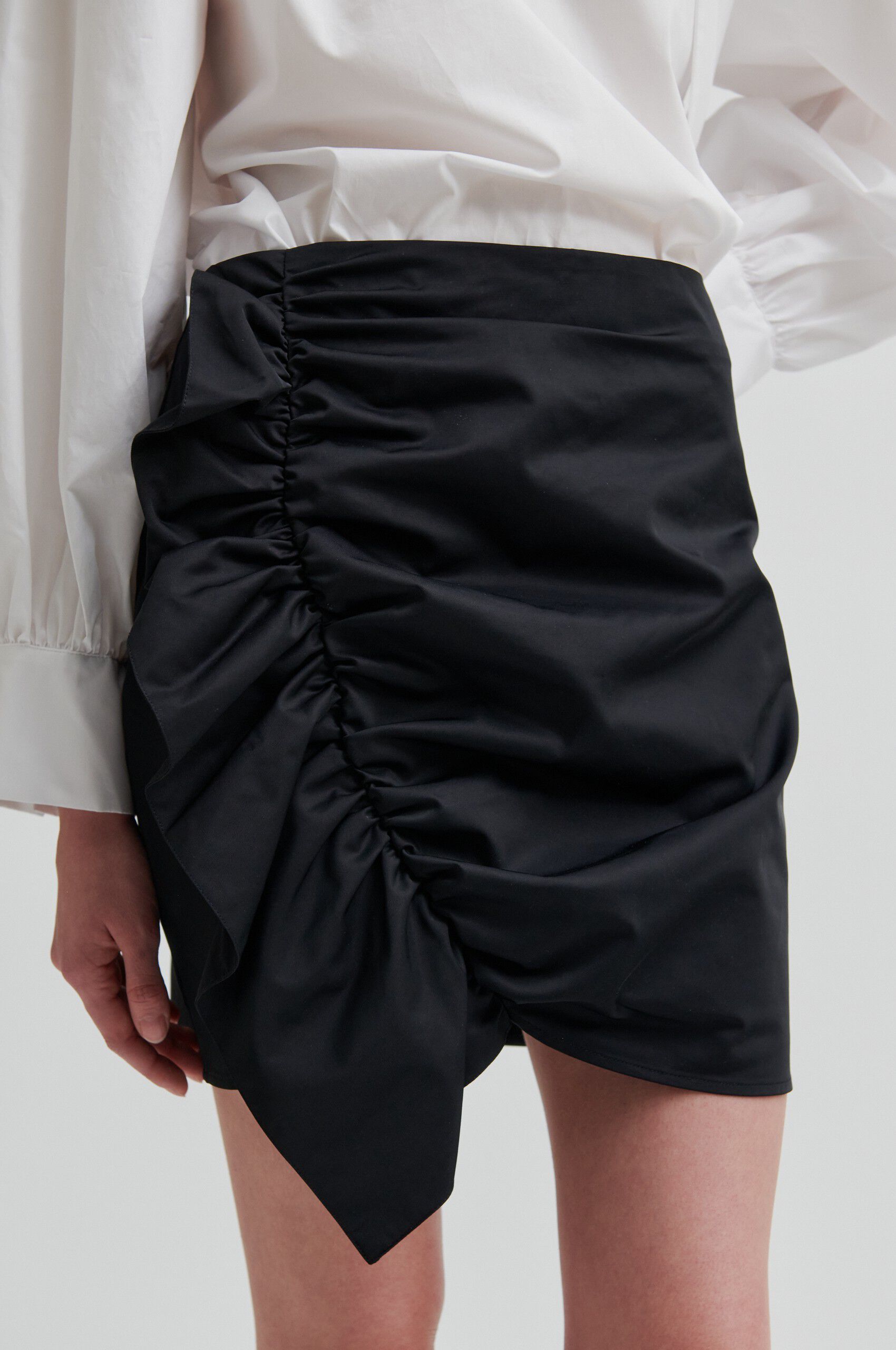 Flary Ruffle Skirt