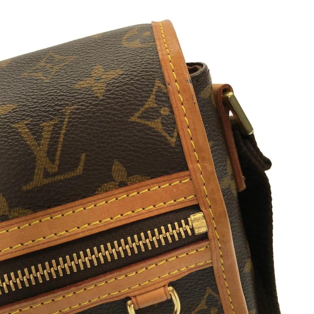 Louis Vuitton Shoulder Bags