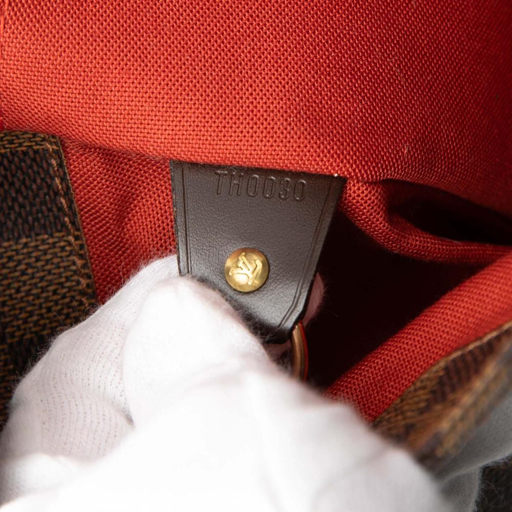 Louis Vuitton Broadway