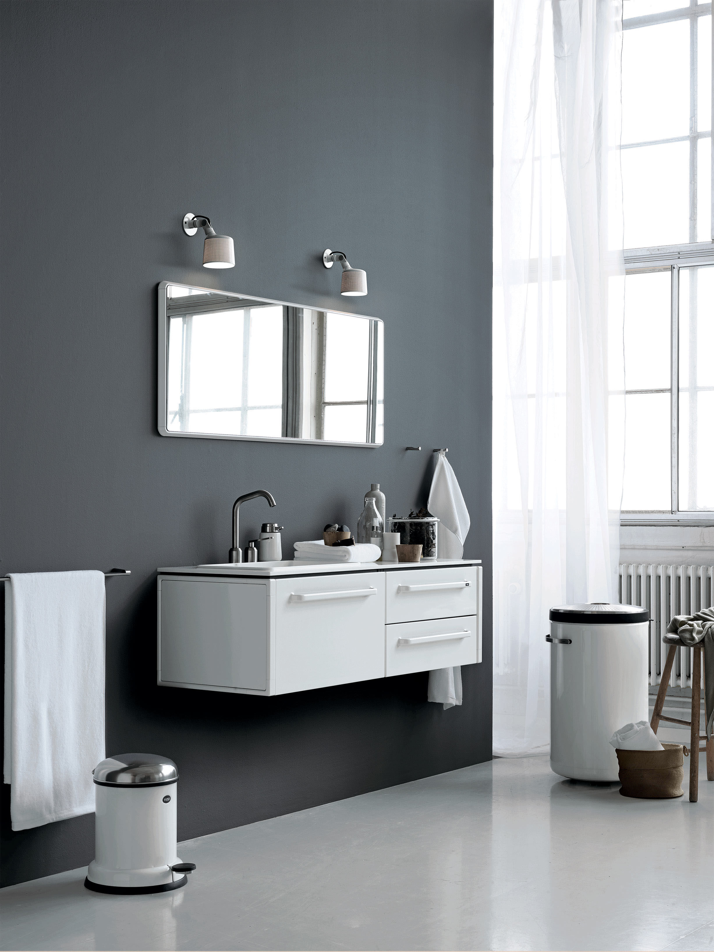 Vipp441 vasket&oslash;jskurv 75 l.