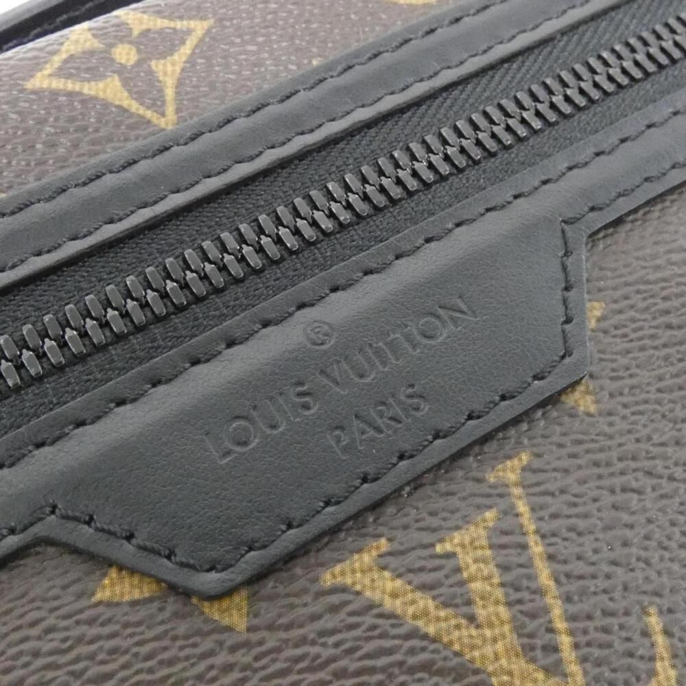 Louis Vuitton Shoulder Bags