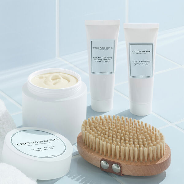 Aroma Therapy Deluxe Herbal Foot Cream