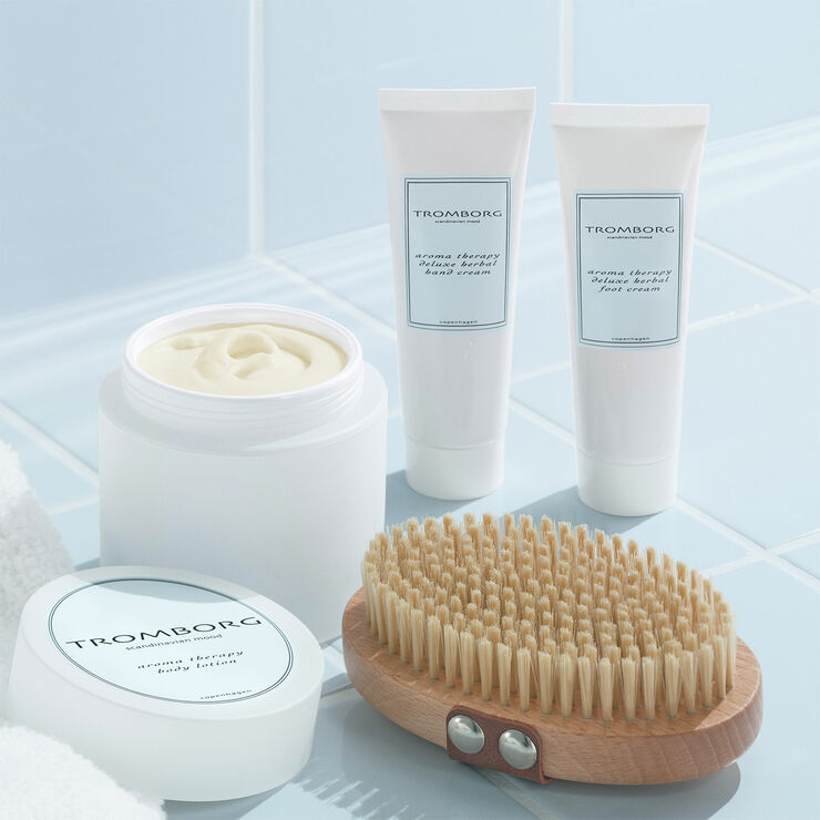 Aroma Therapy Deluxe Herbal Foot Cream