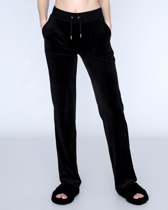 Del Ray Classic Velour Pant Pocket Design