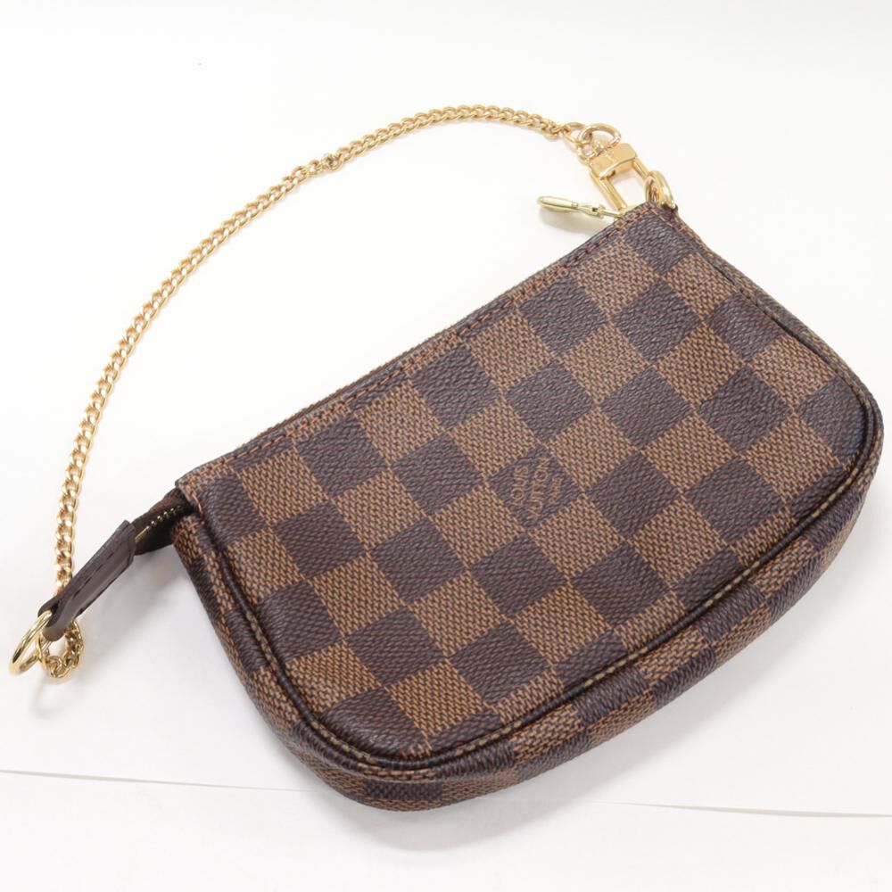 Louis Vuitton Pochette Accessoires