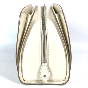 Louis Vuitton Pont Neuf