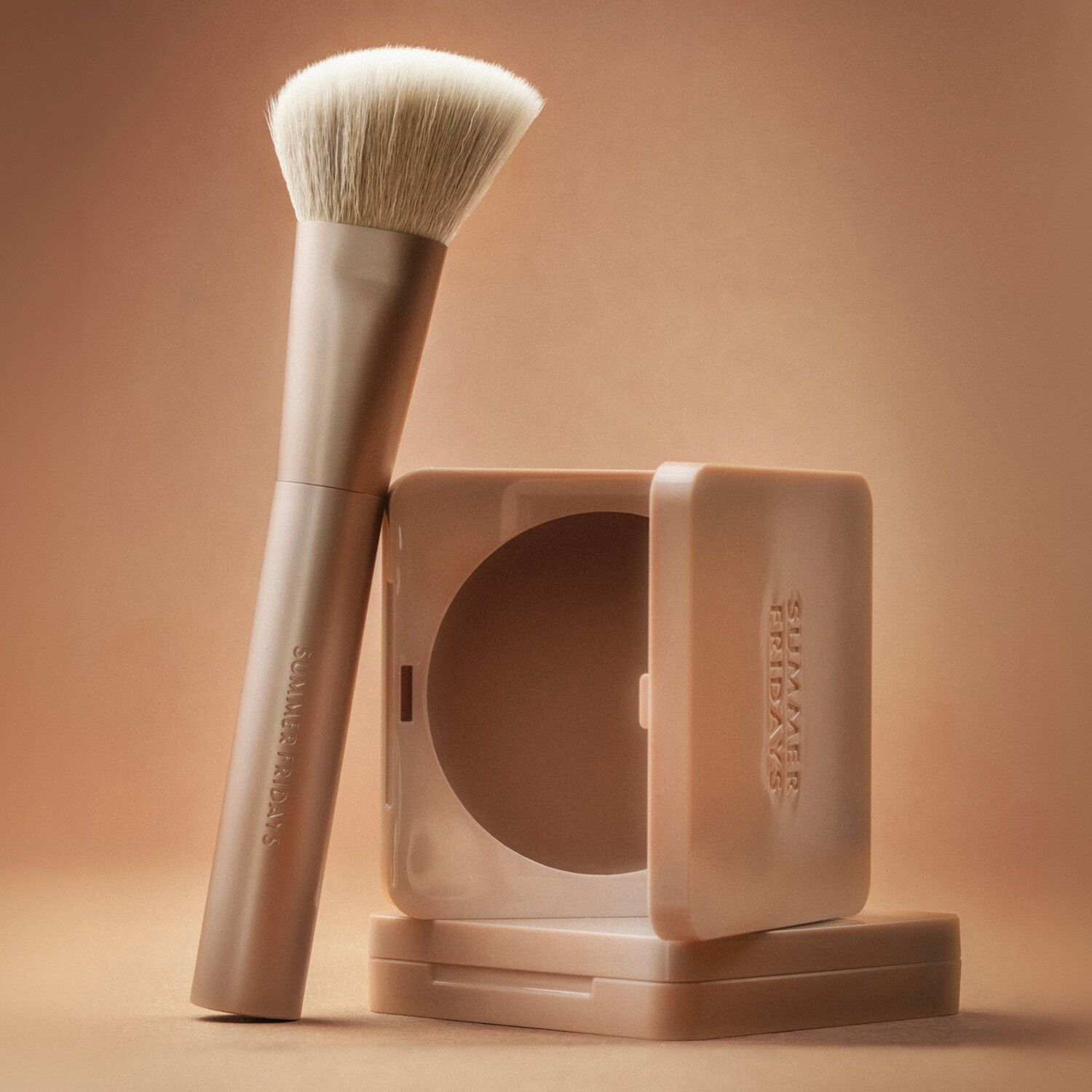 The bronzer brush - Ansigtspensel til bronzerpomade