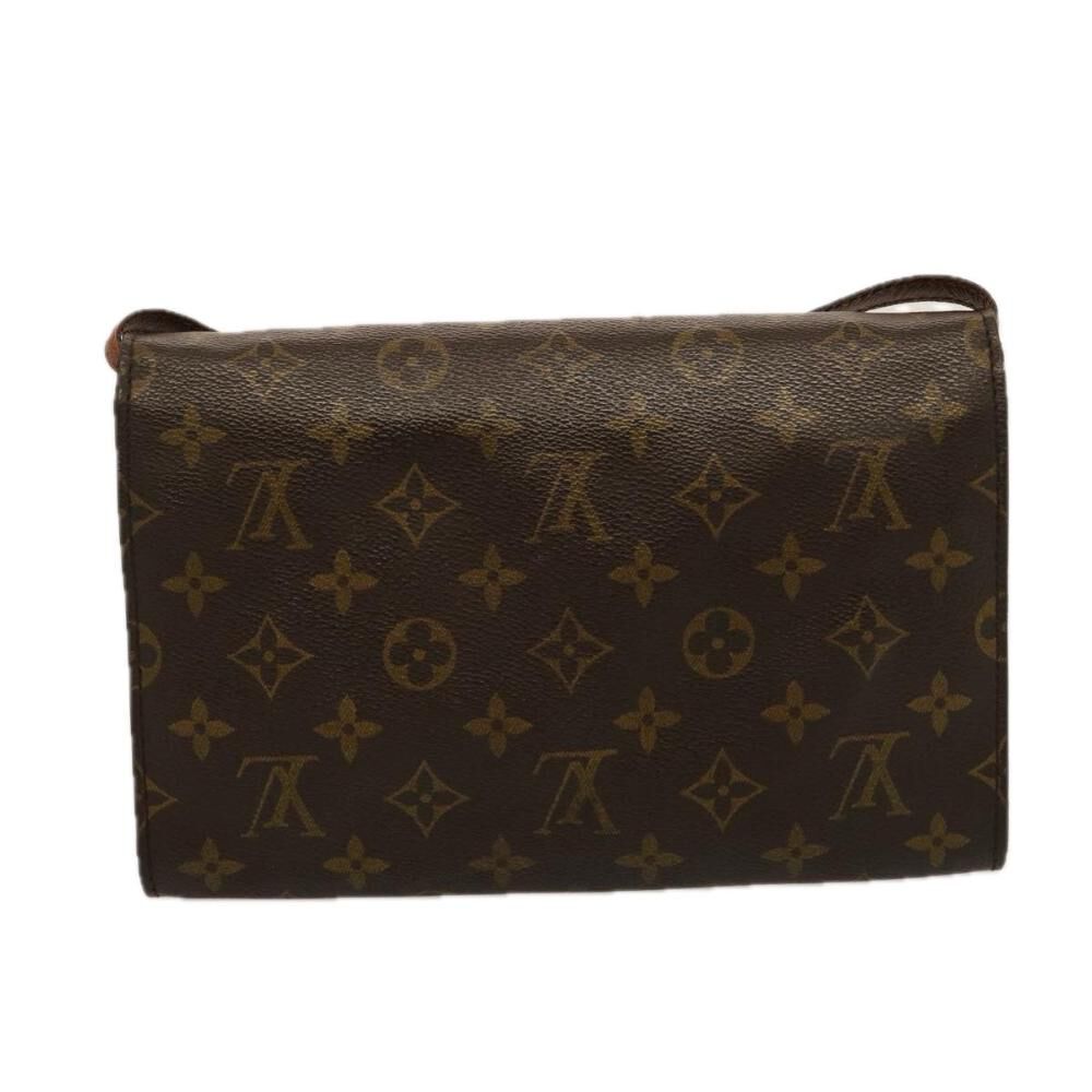 Louis Vuitton Shoulder Bags