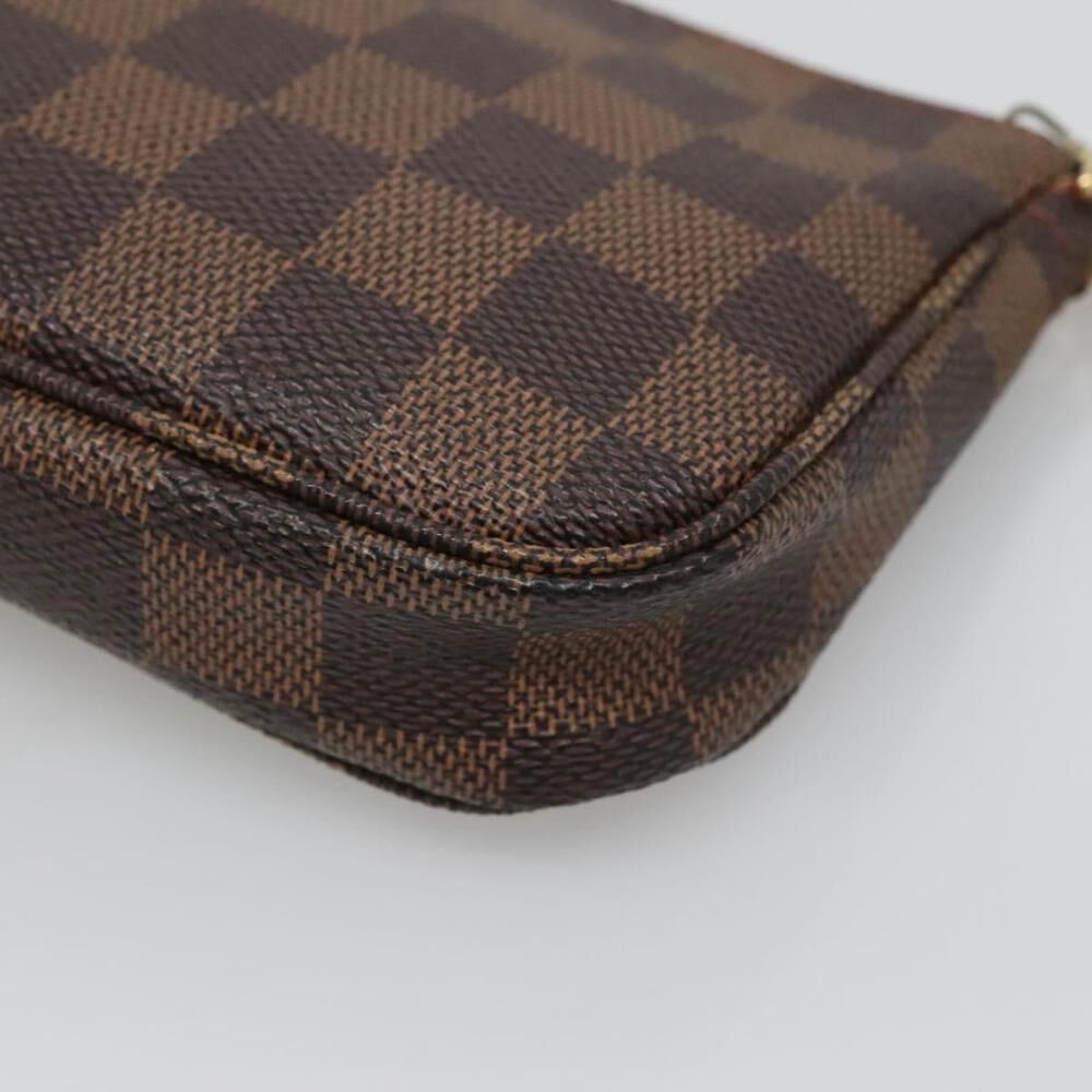 Louis Vuitton Pochette Accessoires