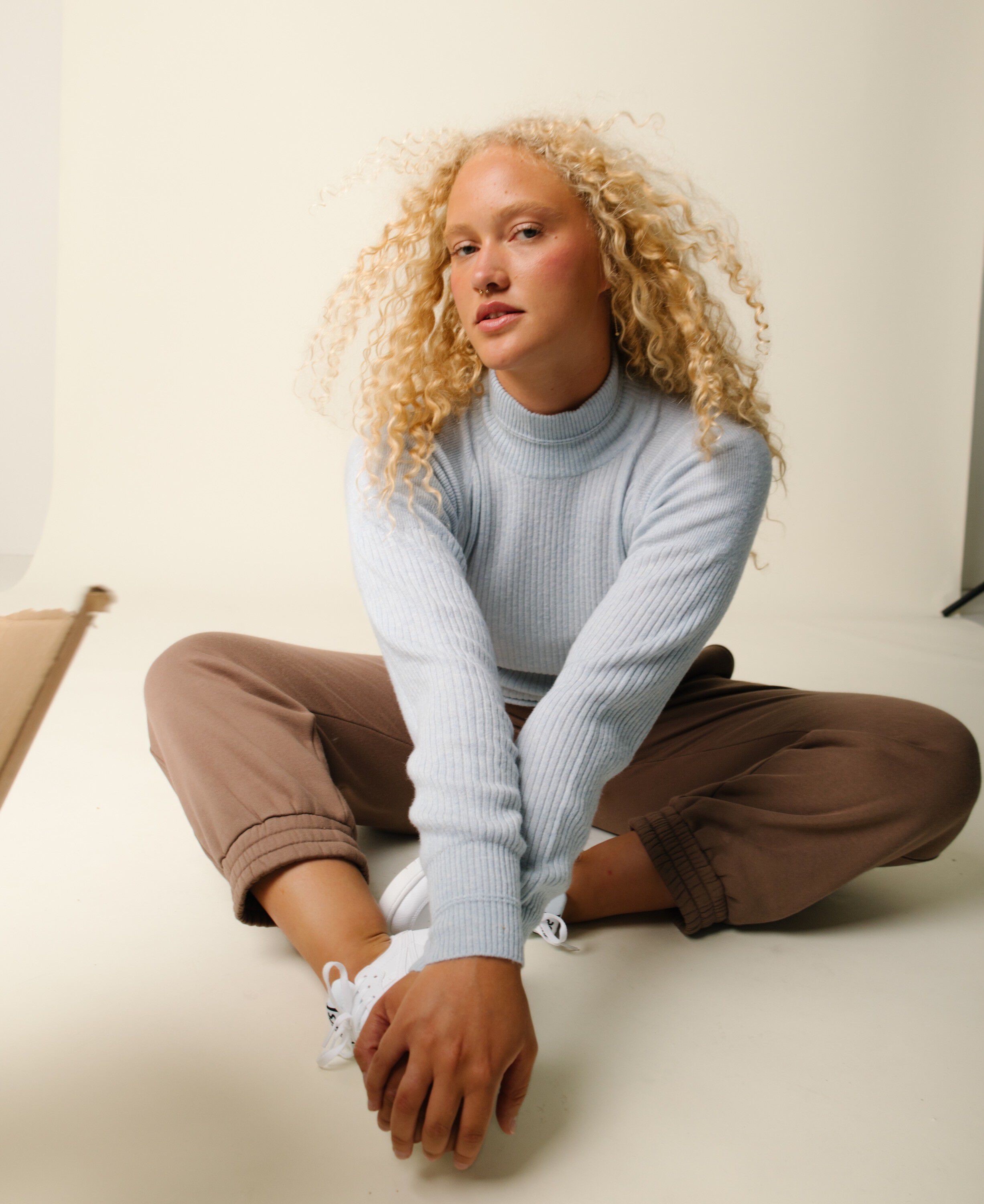 Vilda turtleneck cashmere blend sweater - Clear