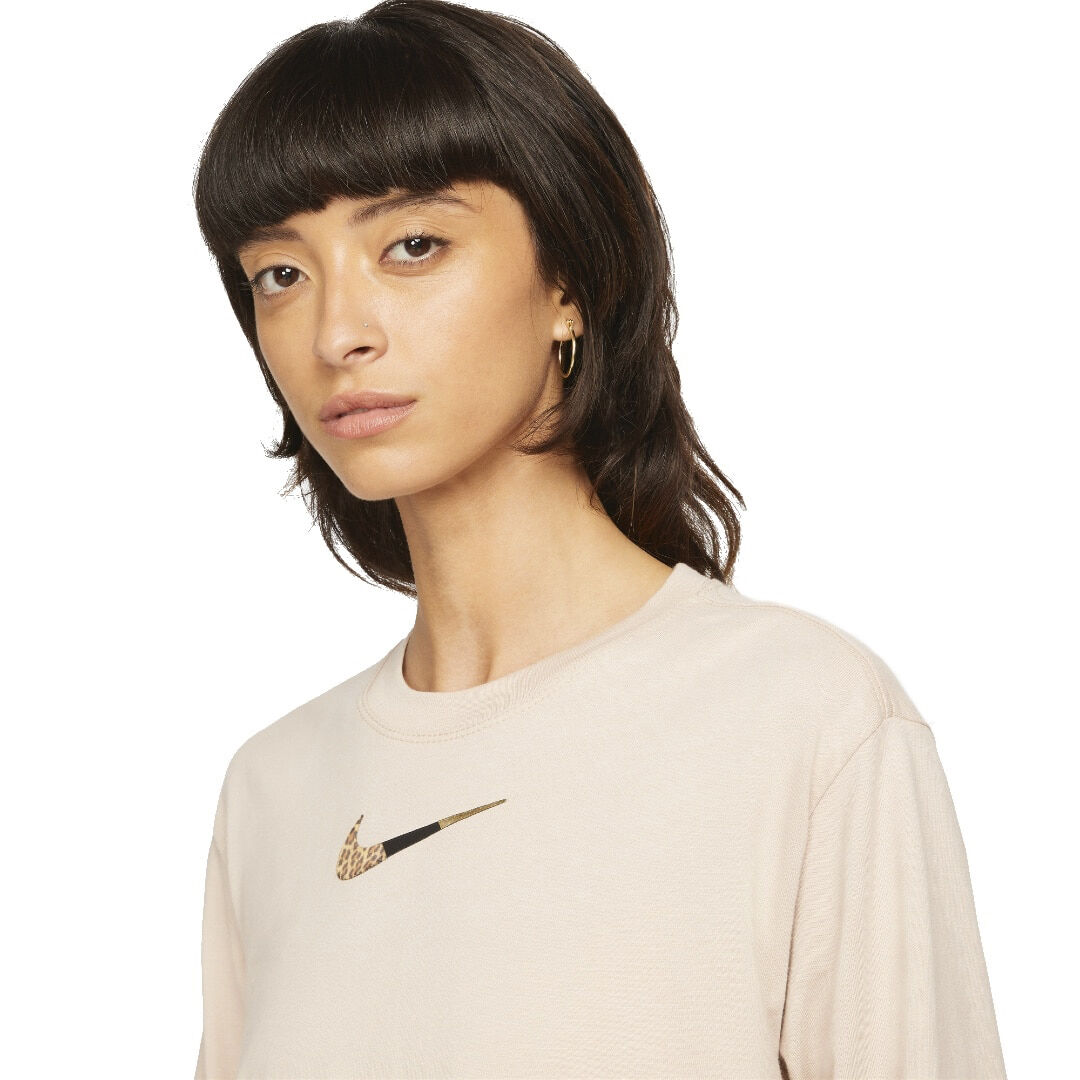 sportswear long-sleeved t-shirt