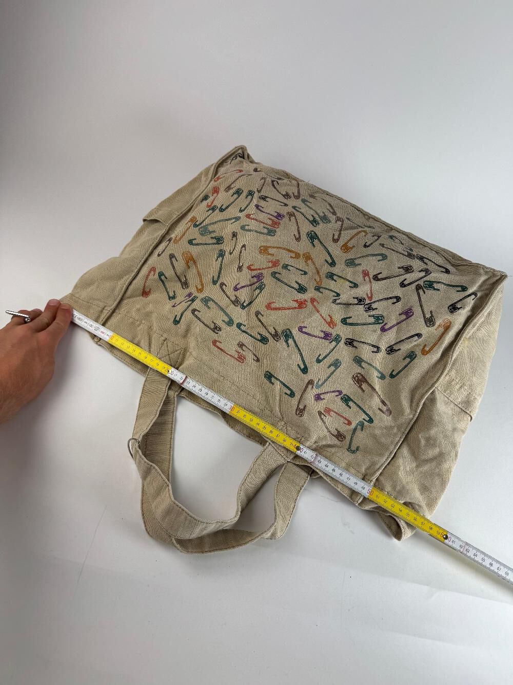 Yves Saint Laurent Tote