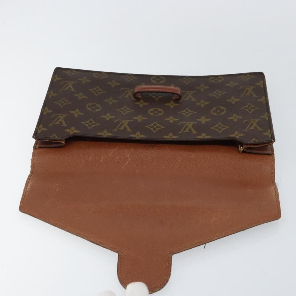 Louis Vuitton Clutch
